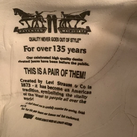 Levi shorts - Picture 5 of 5